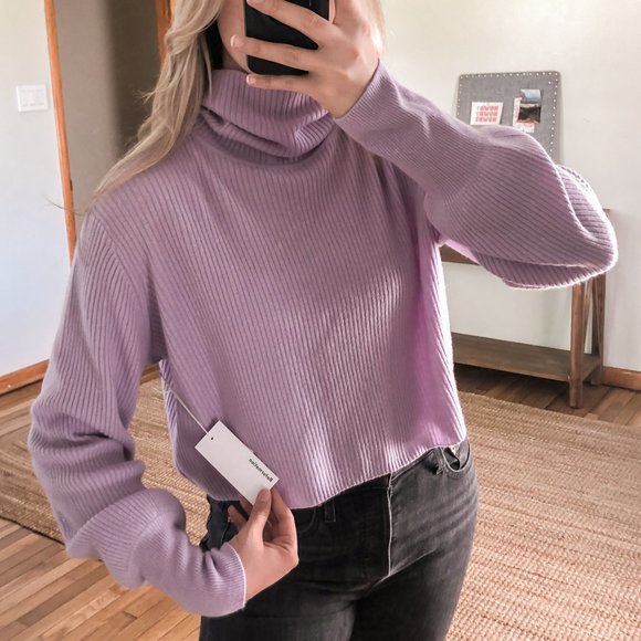 Reformation Sweaters - Reformation 100% Cashmere Recycled Lilac Turtleneck Balloon Sleeve Sweater M NWT